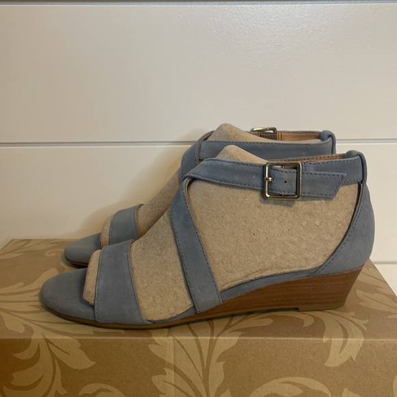 New - Sofft - Innis Women's Wedge Shoes - Blue Suede - Size 6M - Picture 4 of 8